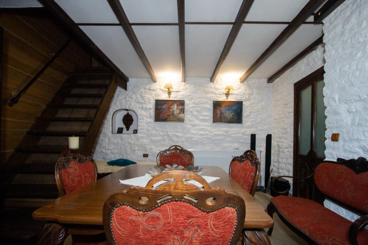 Старата Баkалия The Old Grocery, Guest Rooms Baltjik Exteriör bild