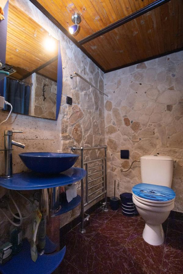 Старата Баkалия The Old Grocery, Guest Rooms Baltjik Exteriör bild