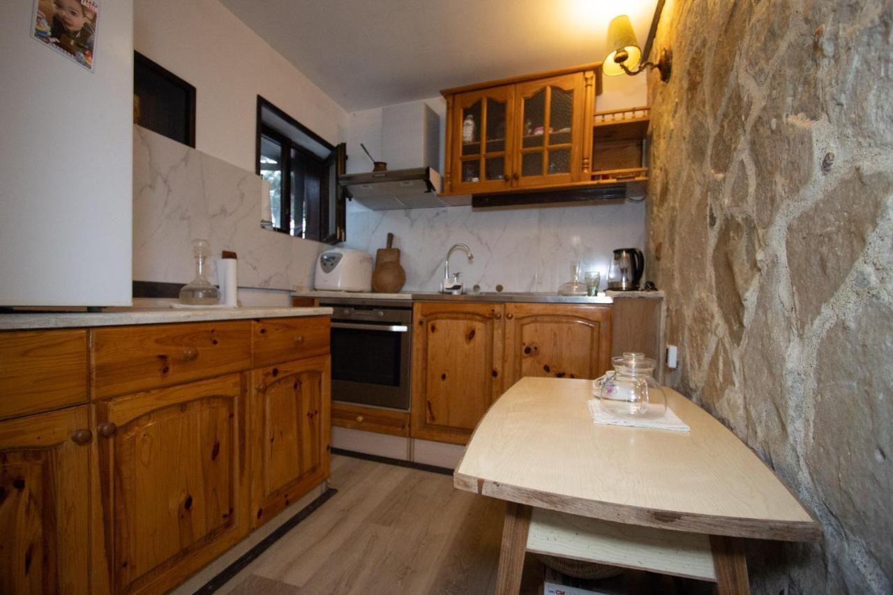 Старата Баkалия The Old Grocery, Guest Rooms Baltjik Exteriör bild