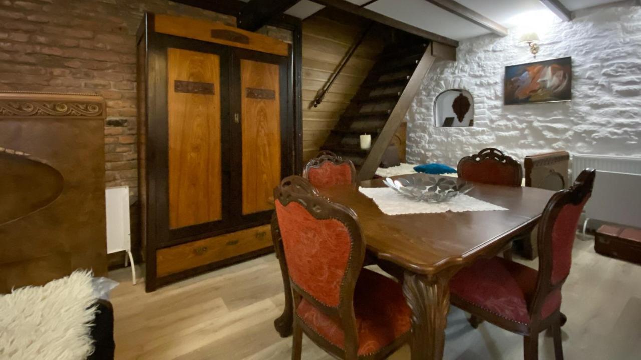 Старата Баkалия The Old Grocery, Guest Rooms Baltjik Exteriör bild