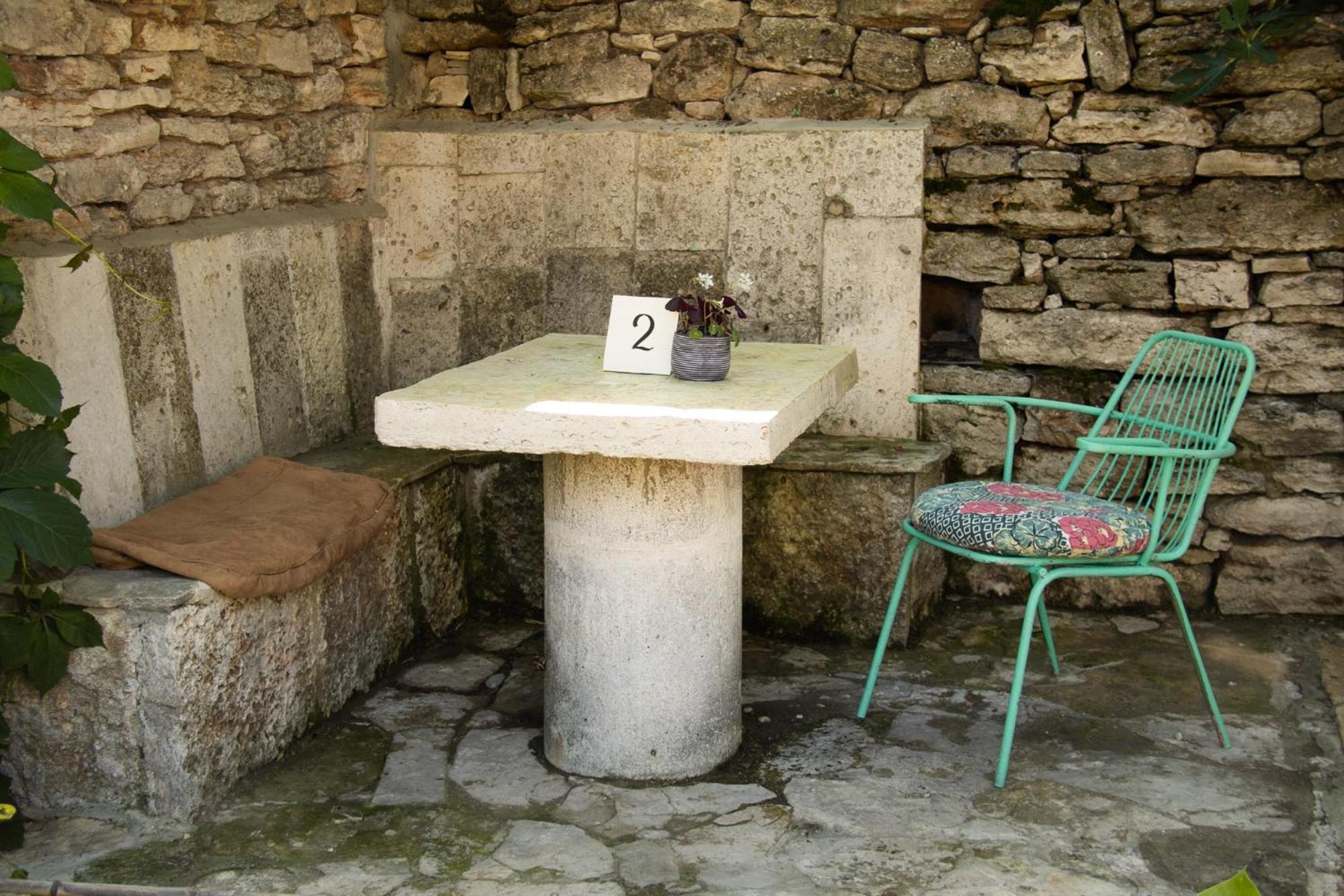 Старата Баkалия The Old Grocery, Guest Rooms Baltjik Exteriör bild