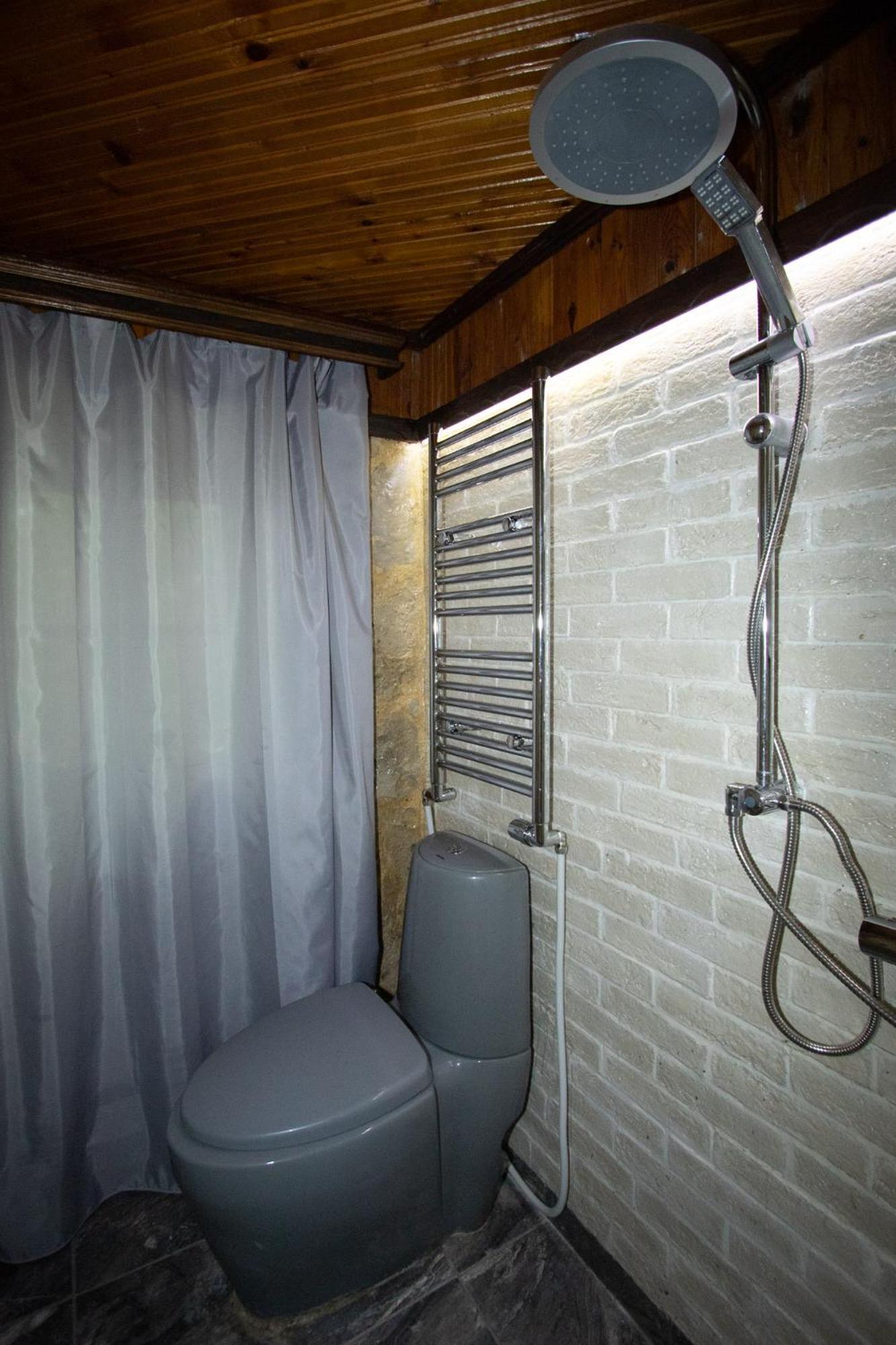 Старата Баkалия The Old Grocery, Guest Rooms Baltjik Exteriör bild